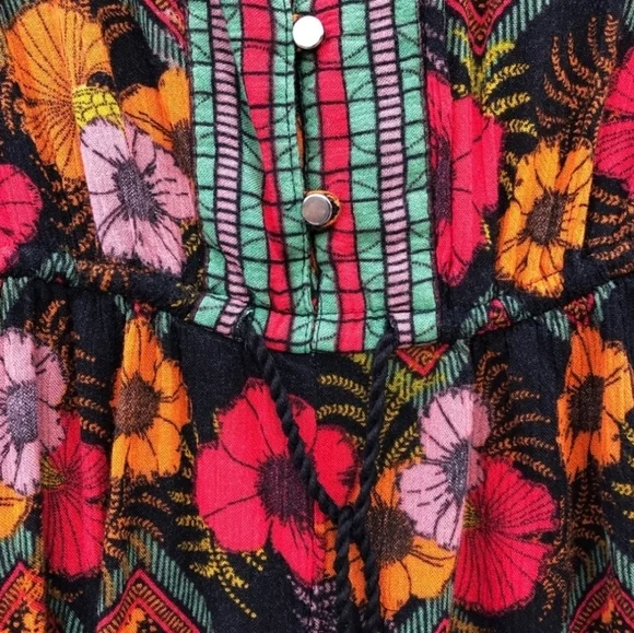 Patrons of Peace Black Floral Romper‎ - Picture 3 of 5